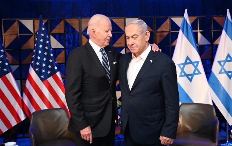 “President Biden Awaits Release of American Hostages in Israel-Hamas Deal Amid Uncertainty”