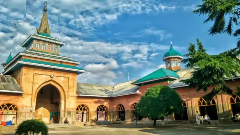 Shopian’s Jamia Masjid: Crowned Jewel of Heritage, Fuels Tourism Hopes